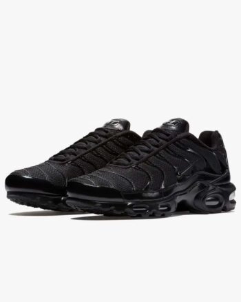 Кросівки чоловічі Nike Air Max Plus 604133-050 весна-осінь текстиль синтетика чорні