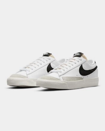 Кросівки жіночі Nike Blazer Low '77 DC4769-102 весна-осінь шкіра замша білі
