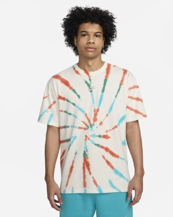 Футболка чоловіча Nike Sportswear Premium Essentials Max90 FV3780-133 біла